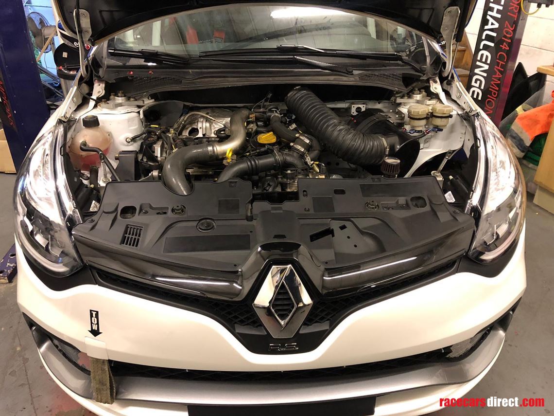 clio-cup-gen-4-race-car---deposit-taken