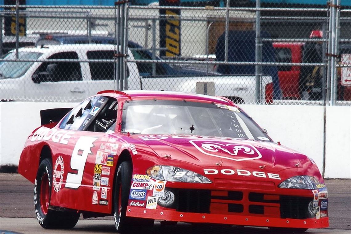 evernham-elliott-9---bill-elliott-2002