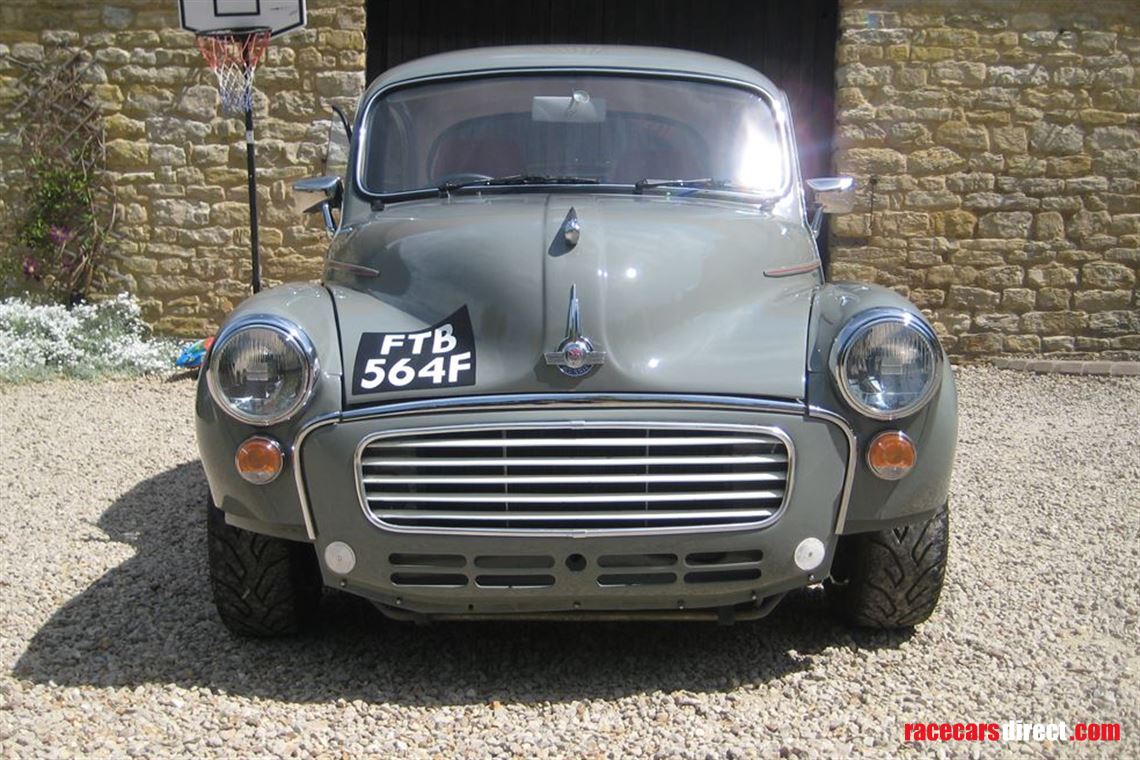 morris-minor-2-door