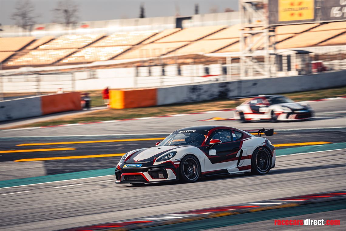 porsche-718-cayman-gt4-clubsport