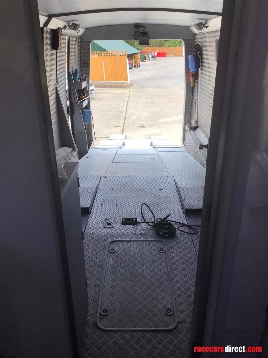 daf-motorhome-race-transporter