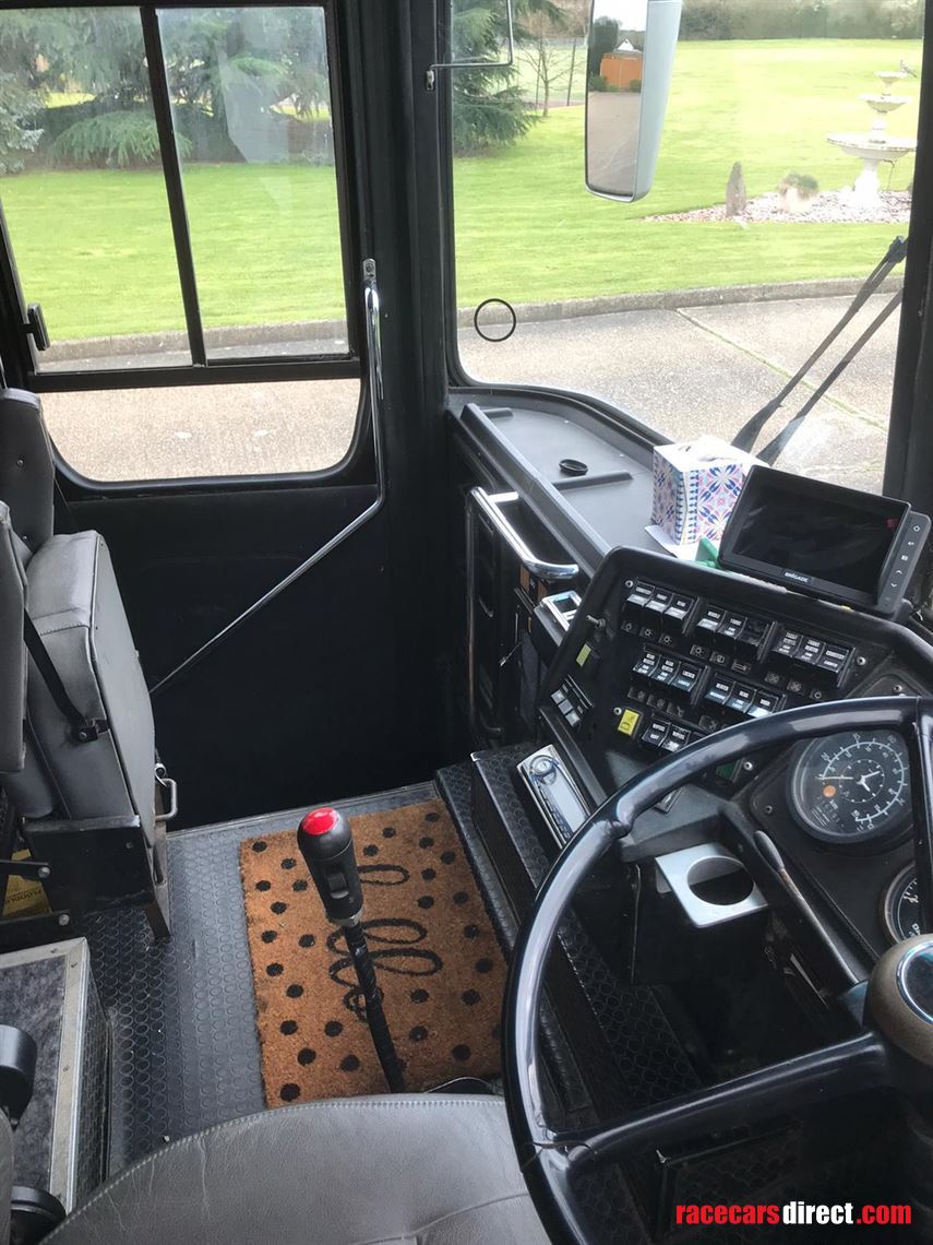 daf-motorhome-race-transporter