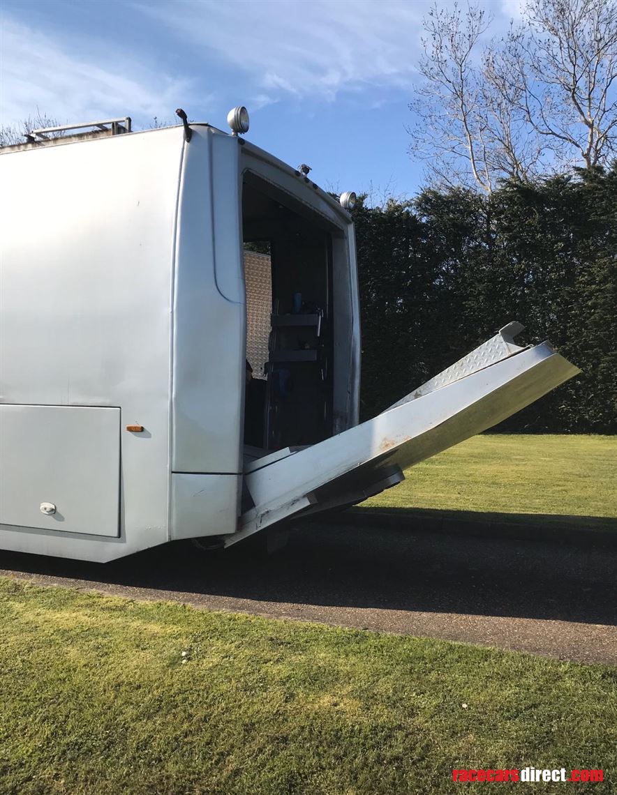 daf-motorhome-race-transporter