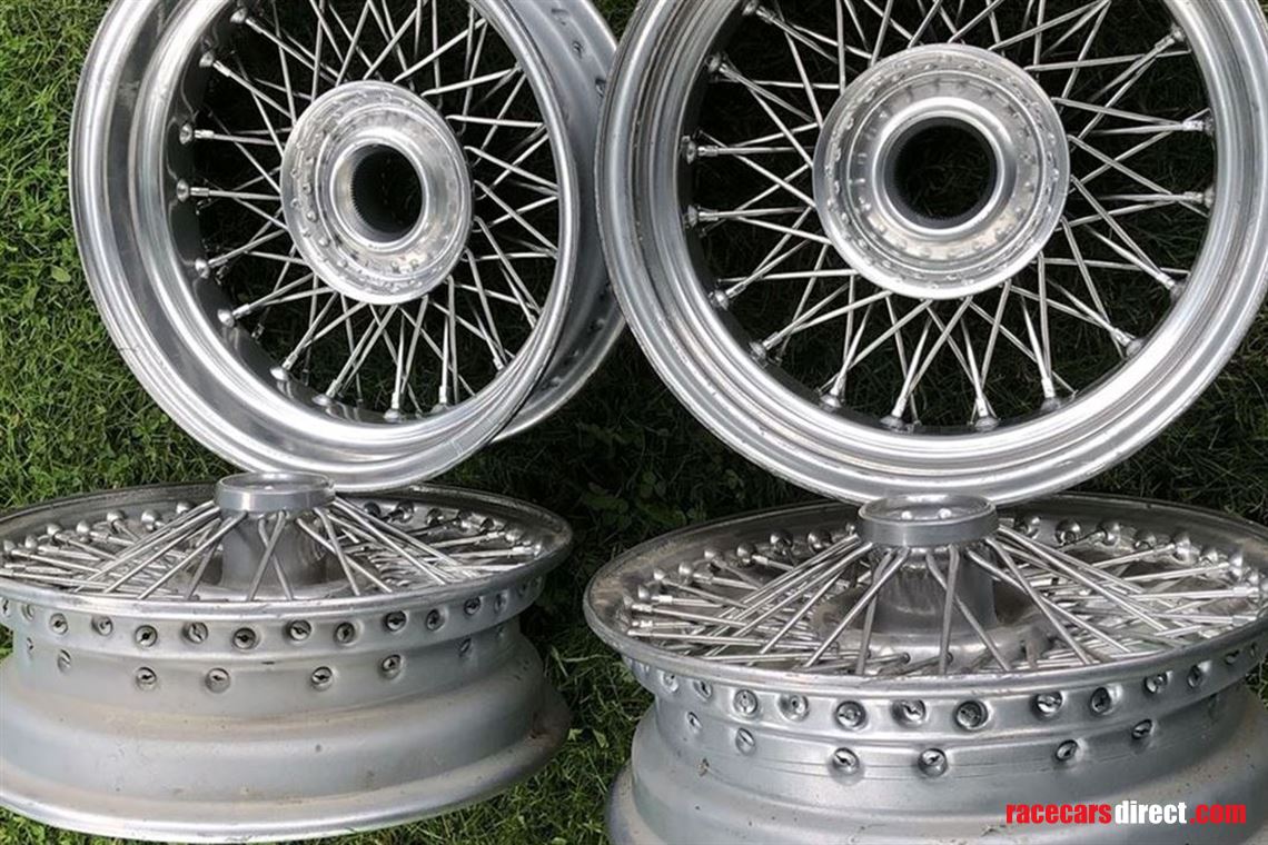 set-of-4-triumph-tr-wire-wheels--45jx15--60-s