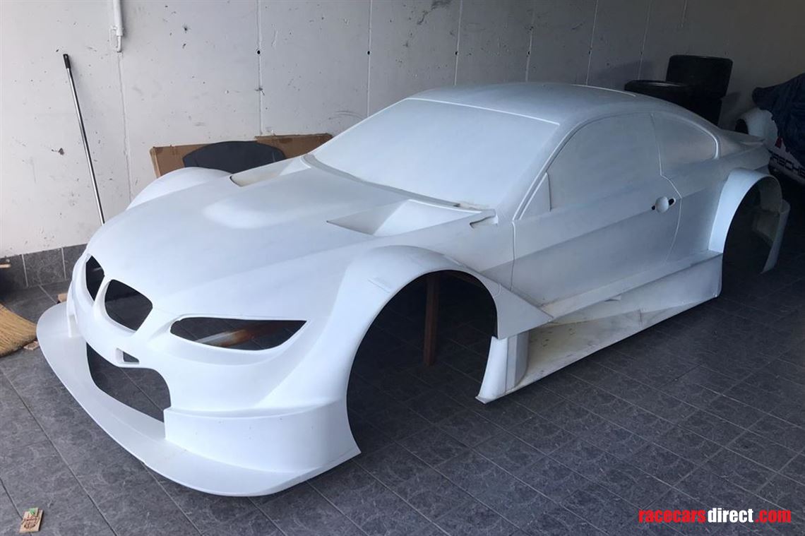 bmw-m3-dtm-body