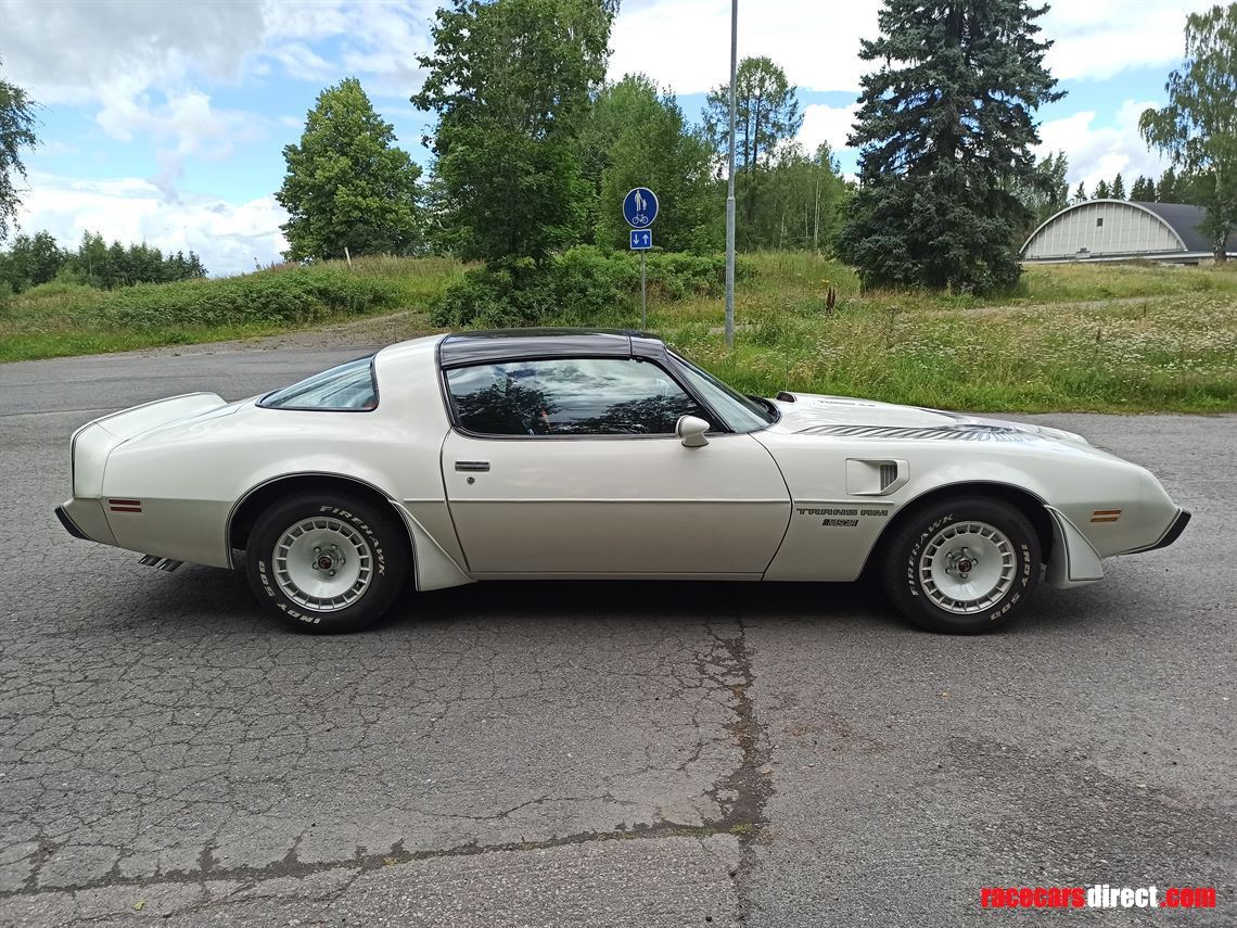 pontiac-trans-am-turbo-daytona-pace-car-editi