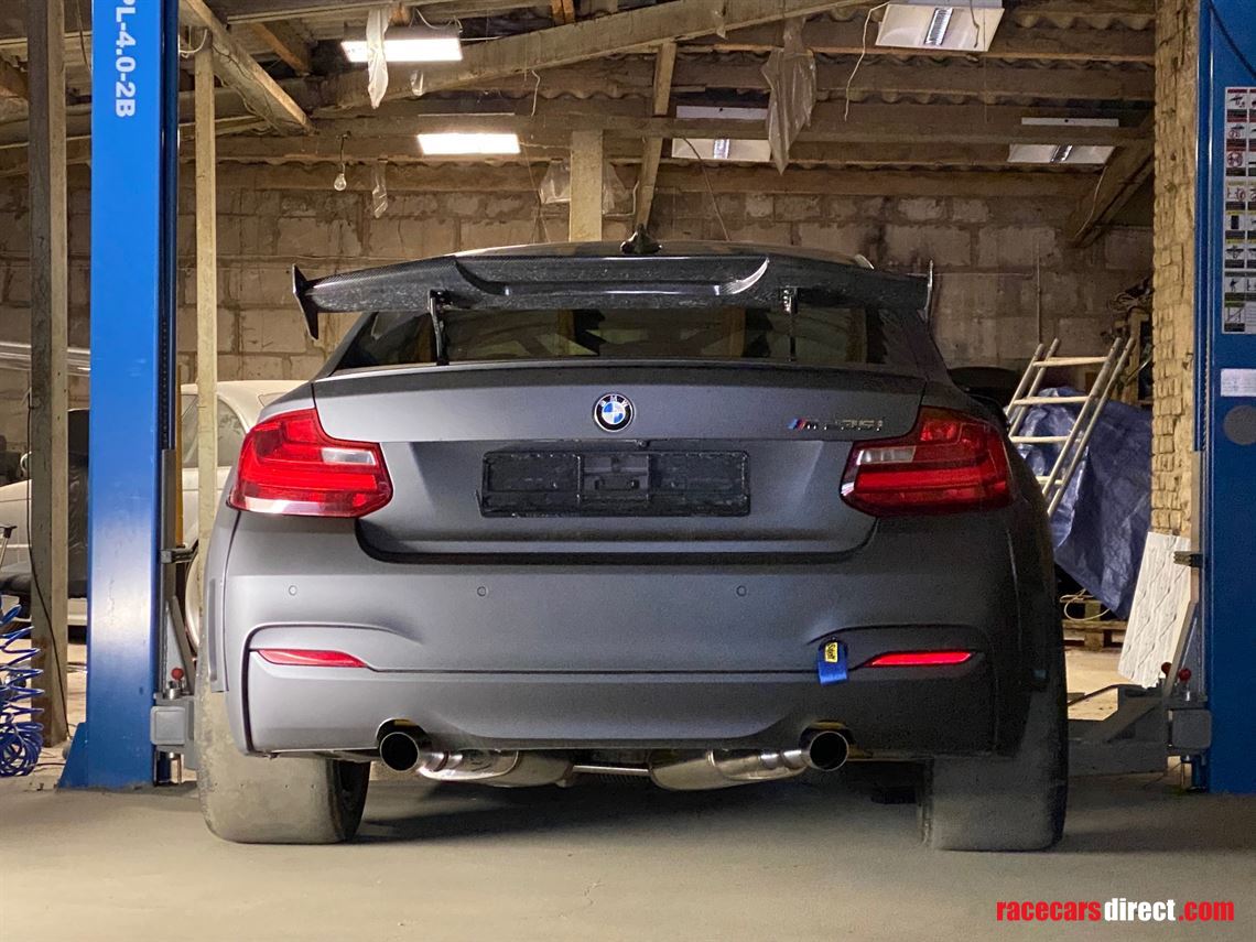 bmw-m235i-m4competition-engine-dctrace-car