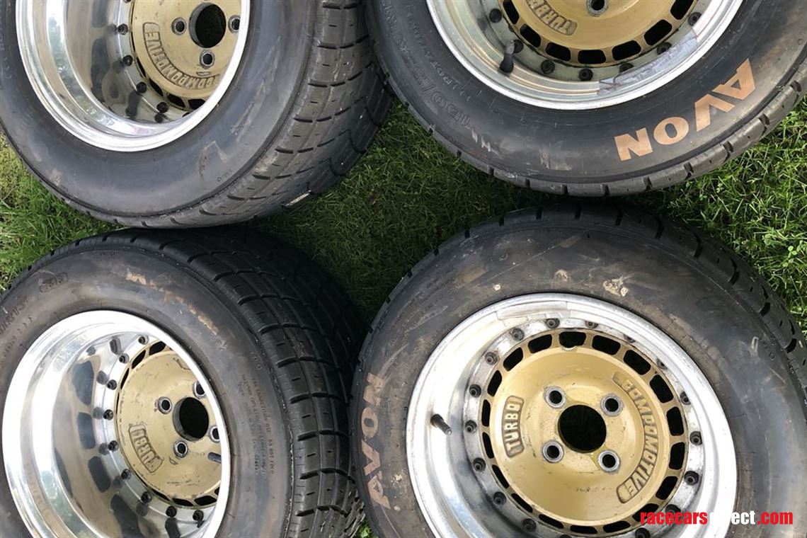 set-of-4-compomotive-turbo-split-rims-with-av