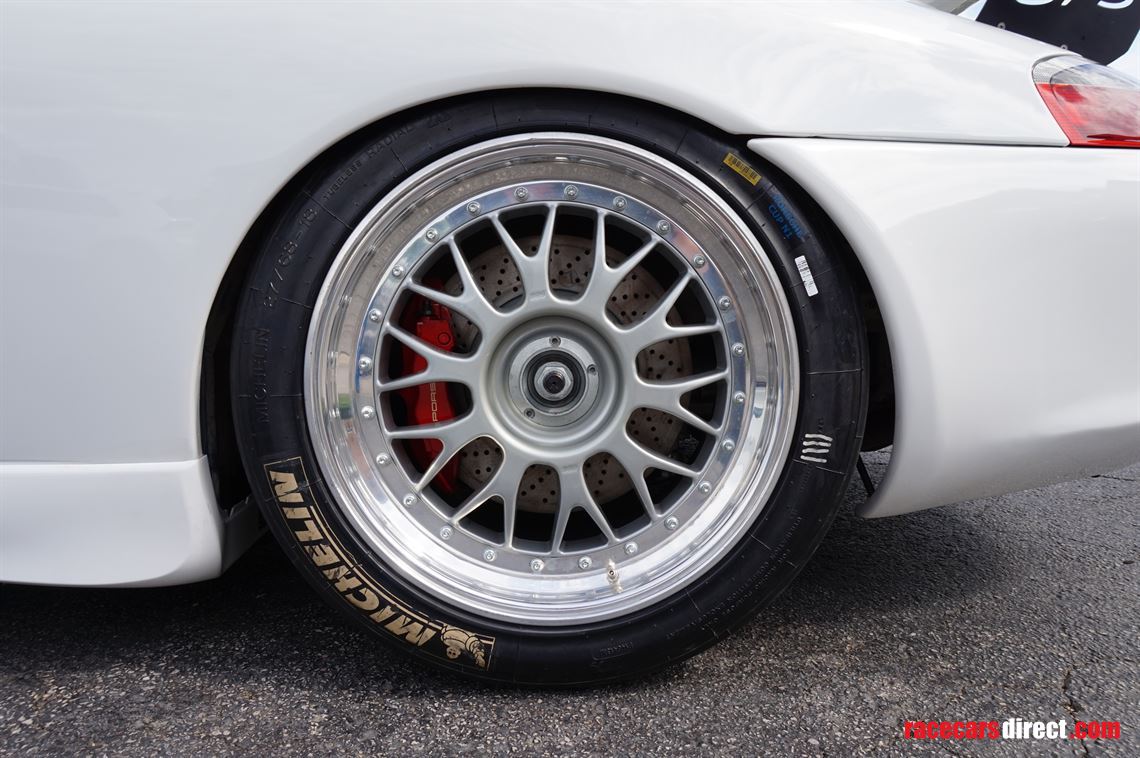 2004-porsche-996-gt3-cup