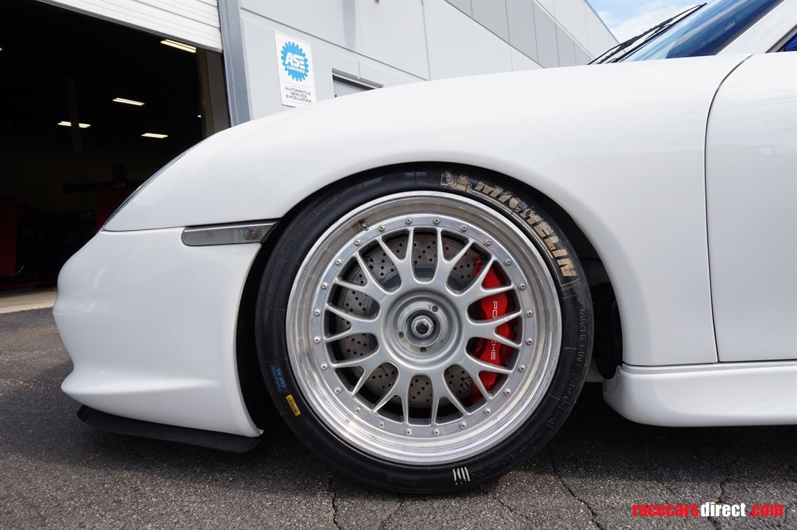 2004-porsche-996-gt3-cup
