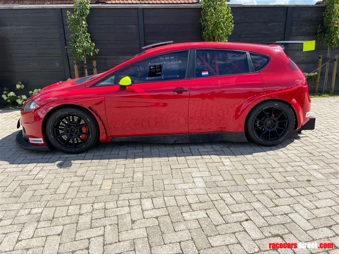 2011-seat-leon-supercopa-mk2-dsg