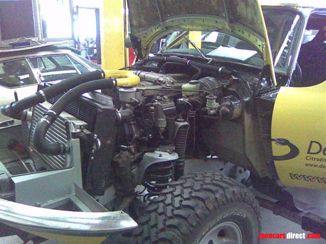 citroen-ds-toyota-landcruiser