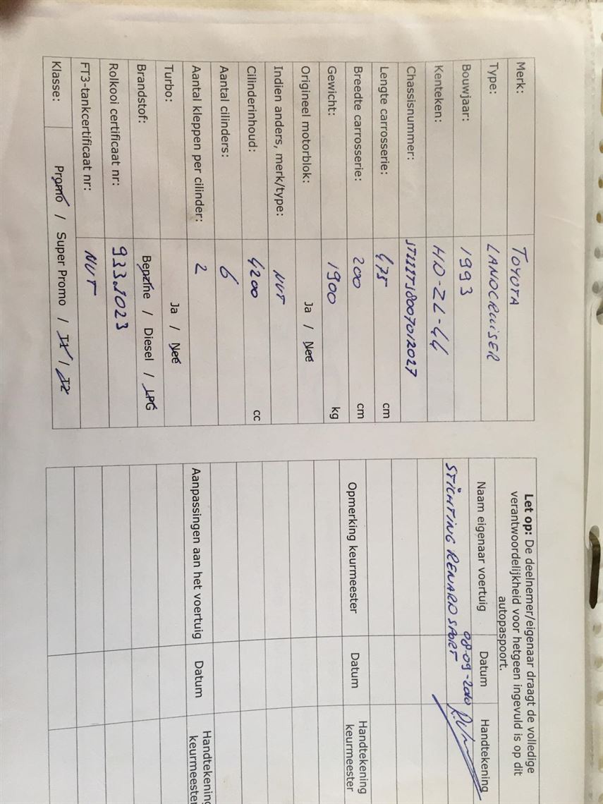 citroen-ds-toyota-landcruiser