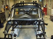 citroen-ds-toyota-landcruiser