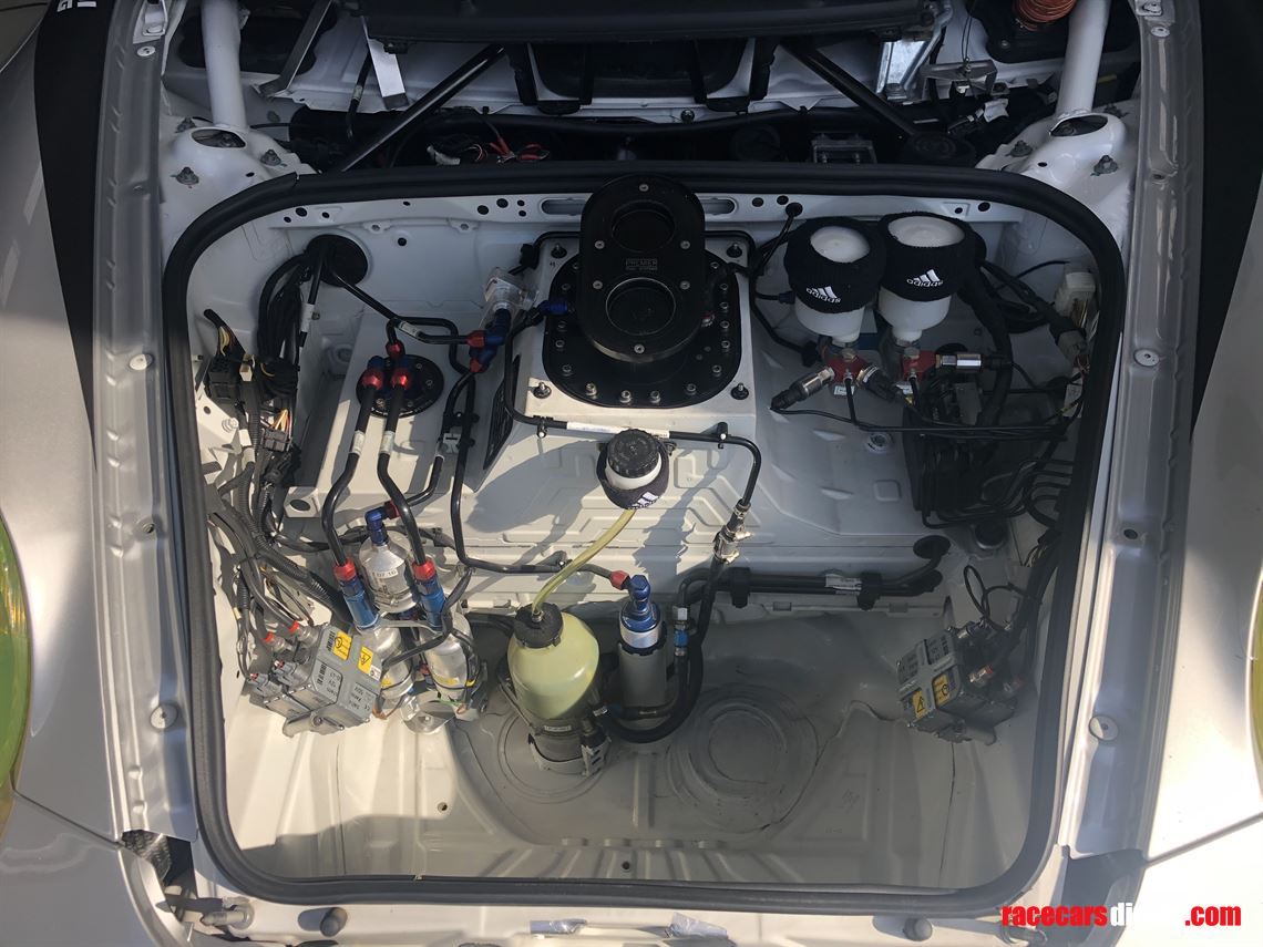 2013-porsche-9972-gt3-cup-car