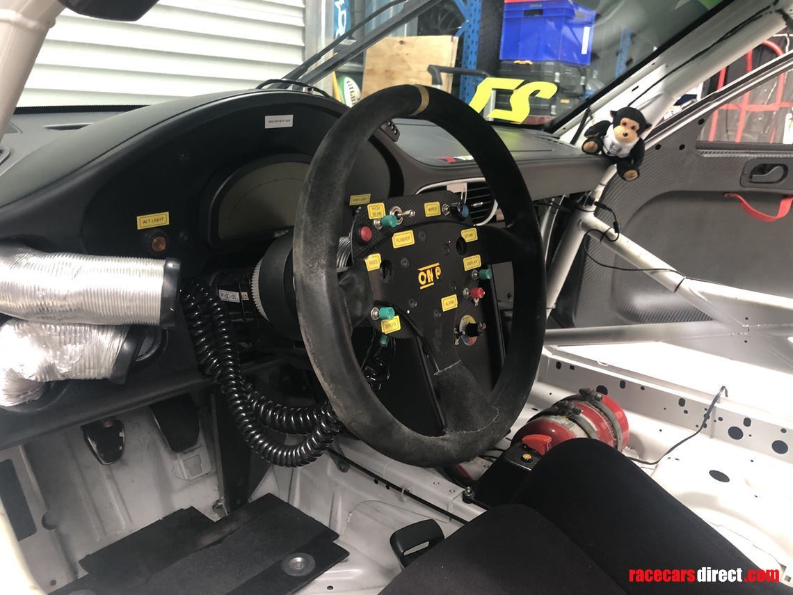 2013-porsche-9972-gt3-cup-car