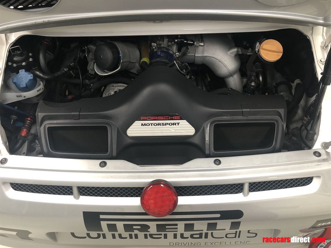 2013-porsche-9972-gt3-cup-car