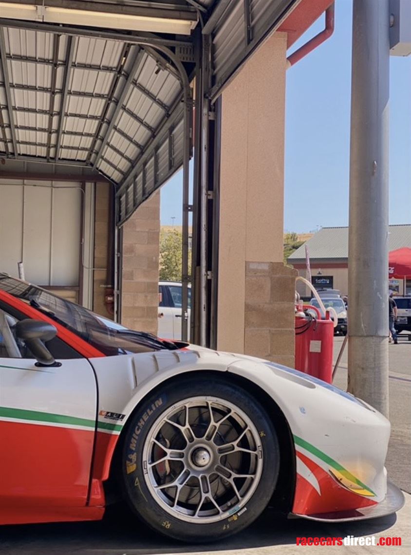 2013-ferrari-458-gt3