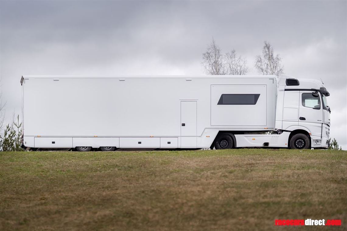 pro-series-race-trailer-by-stella-works