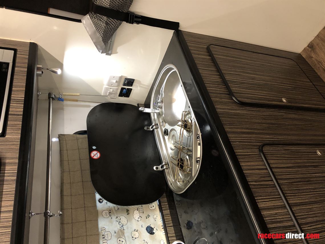 2011-iveco-daily-7-ton-motorhome-race-transpo