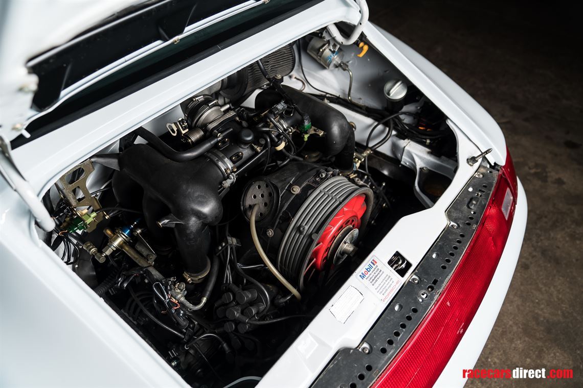 1997-porsche-911-cup-38