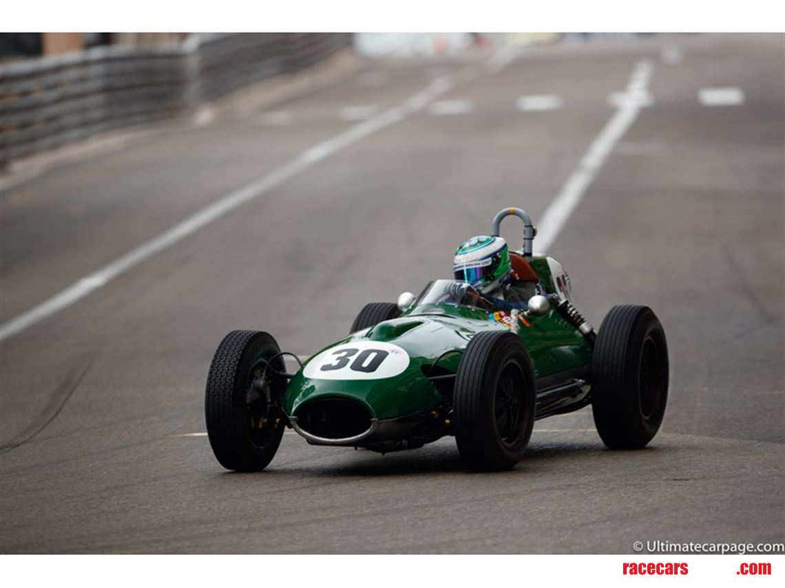 lotus-16---driven-by-graham-hill-and-david-pi