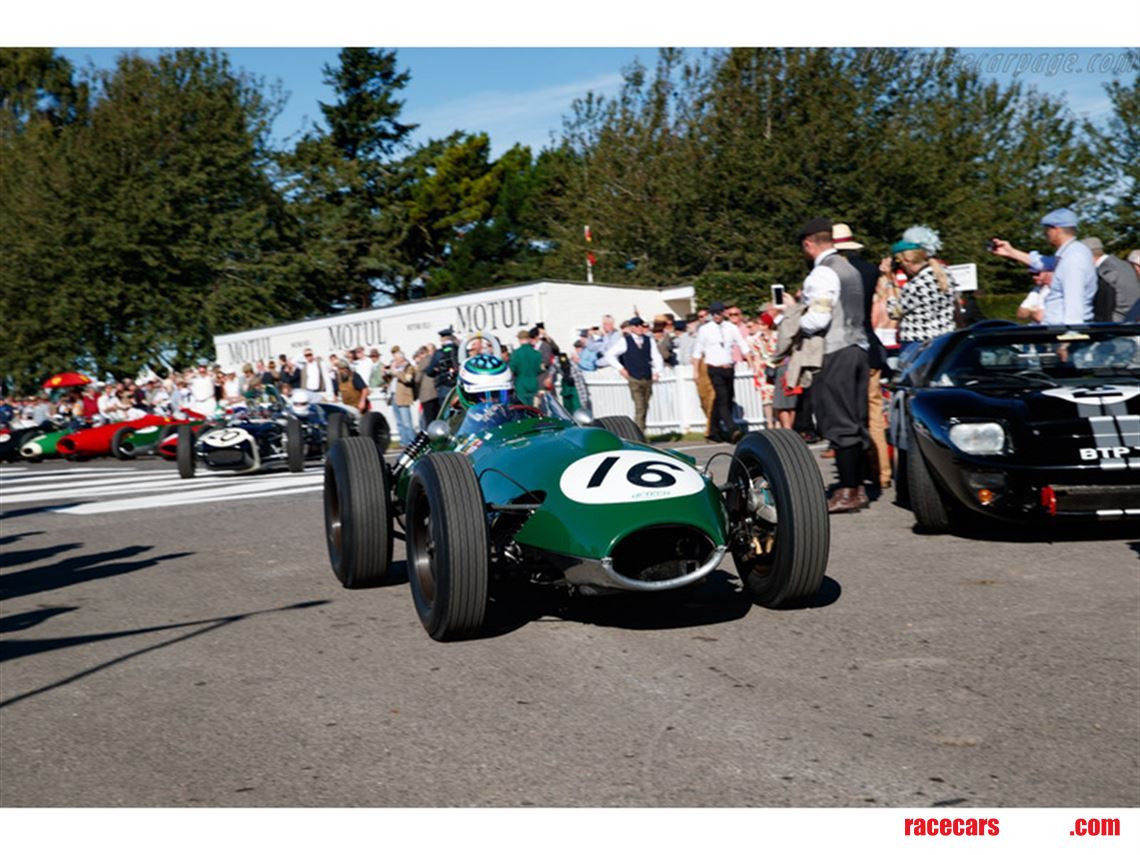 lotus-16---driven-by-graham-hill-and-david-pi