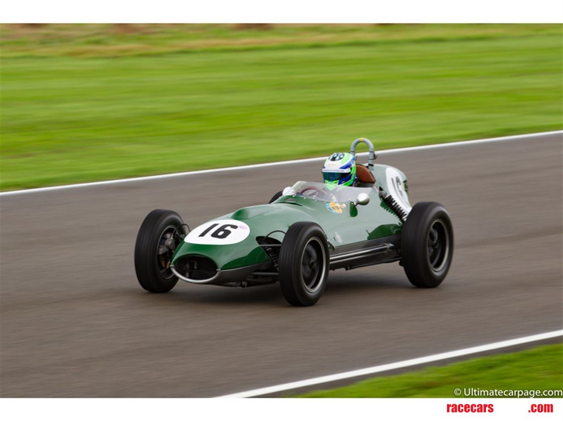 lotus-16---driven-by-graham-hill-and-david-pi