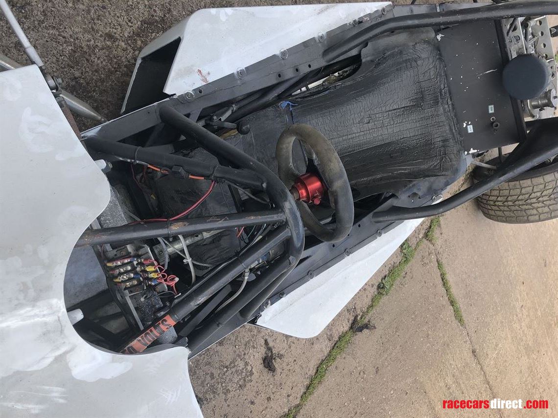 reynard-sf84-ff2000---complete-car