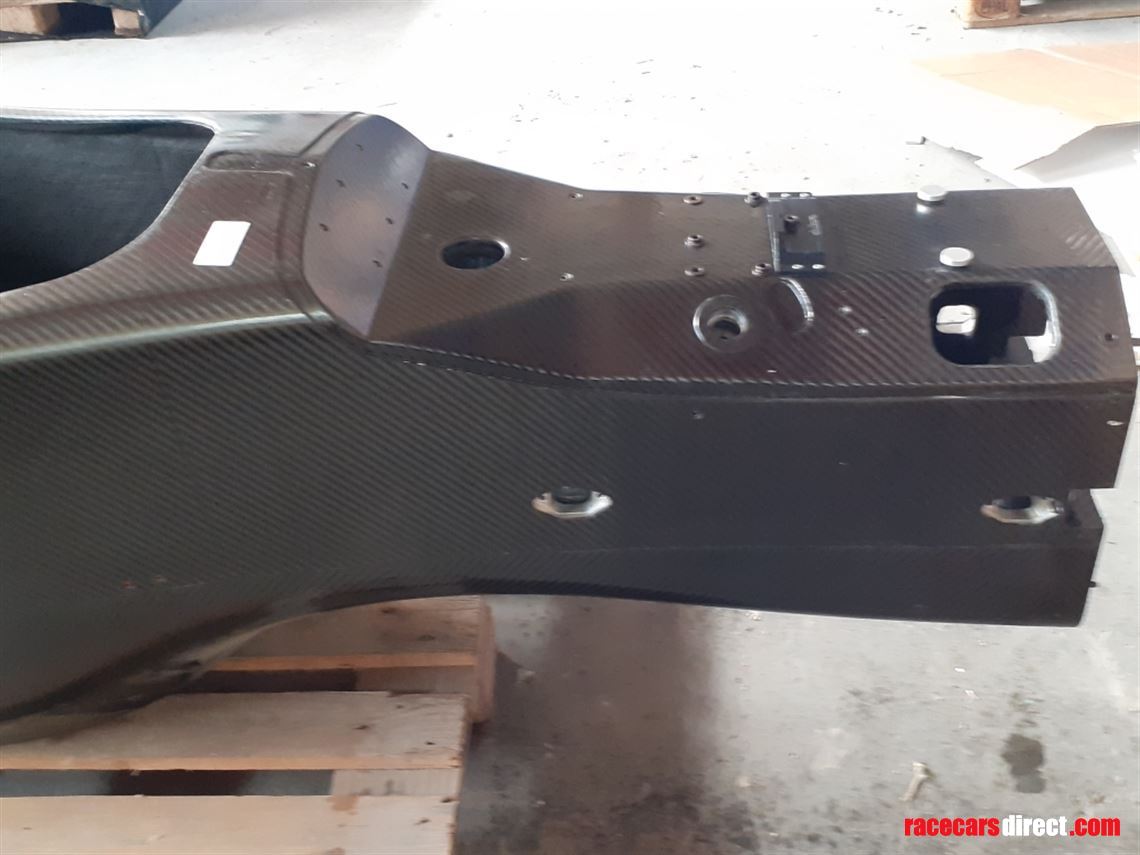 dallara-f302-monocoque