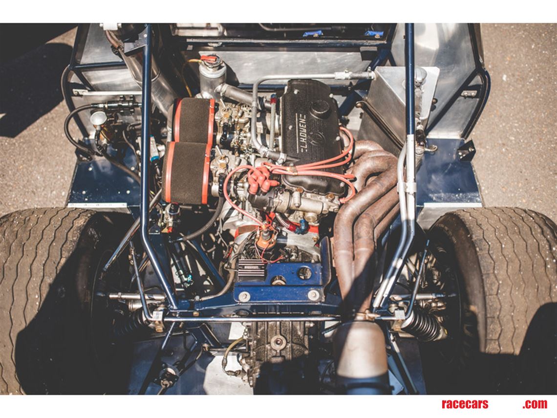 chevron-b8-chassis-dbe-56