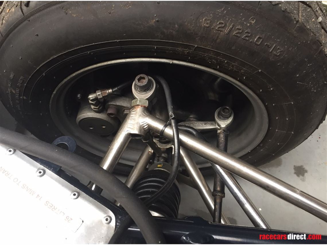 chevron-b8-chassis-dbe-56