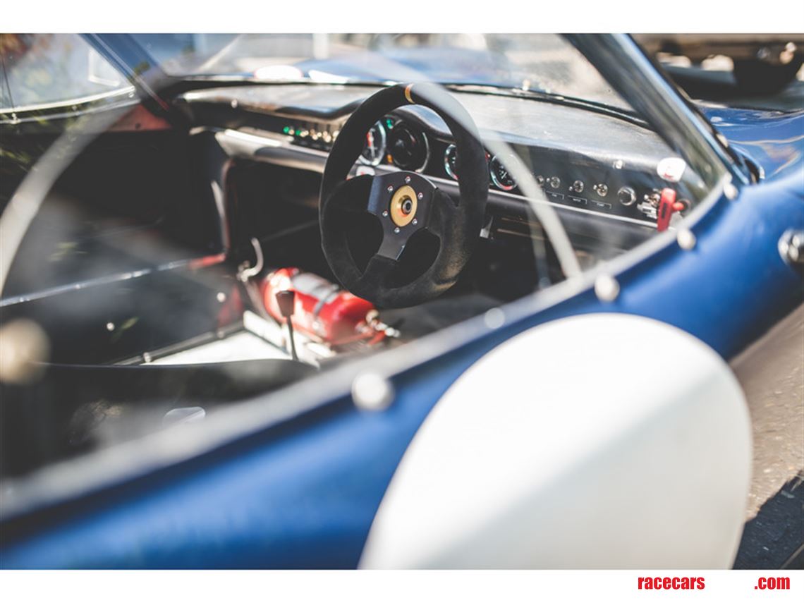 chevron-b8-chassis-dbe-56