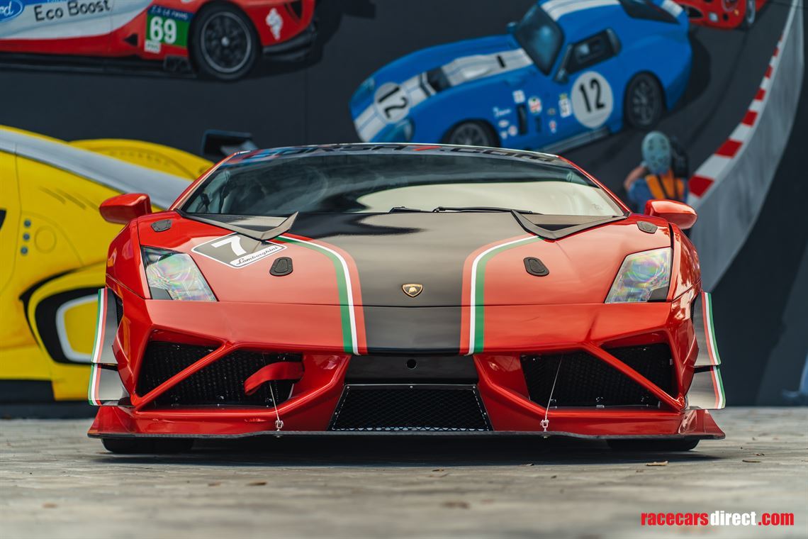2013-lamborghini-gallardo-super-trofeo-evo
