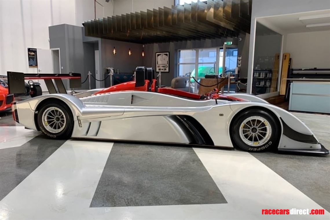 lola-caterham-sp300r-sports-prototype-lmp