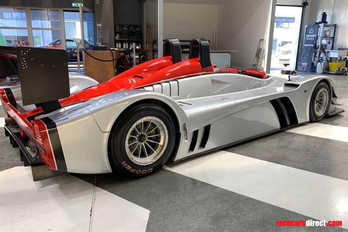 lola-caterham-sp300r-sports-prototype-lmp