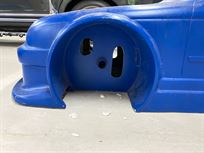 jaguar-s-type-v8-stars-wind-tunnel-model