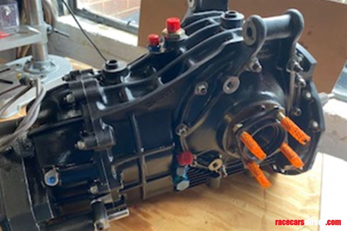 hewland-dg300-gearbox