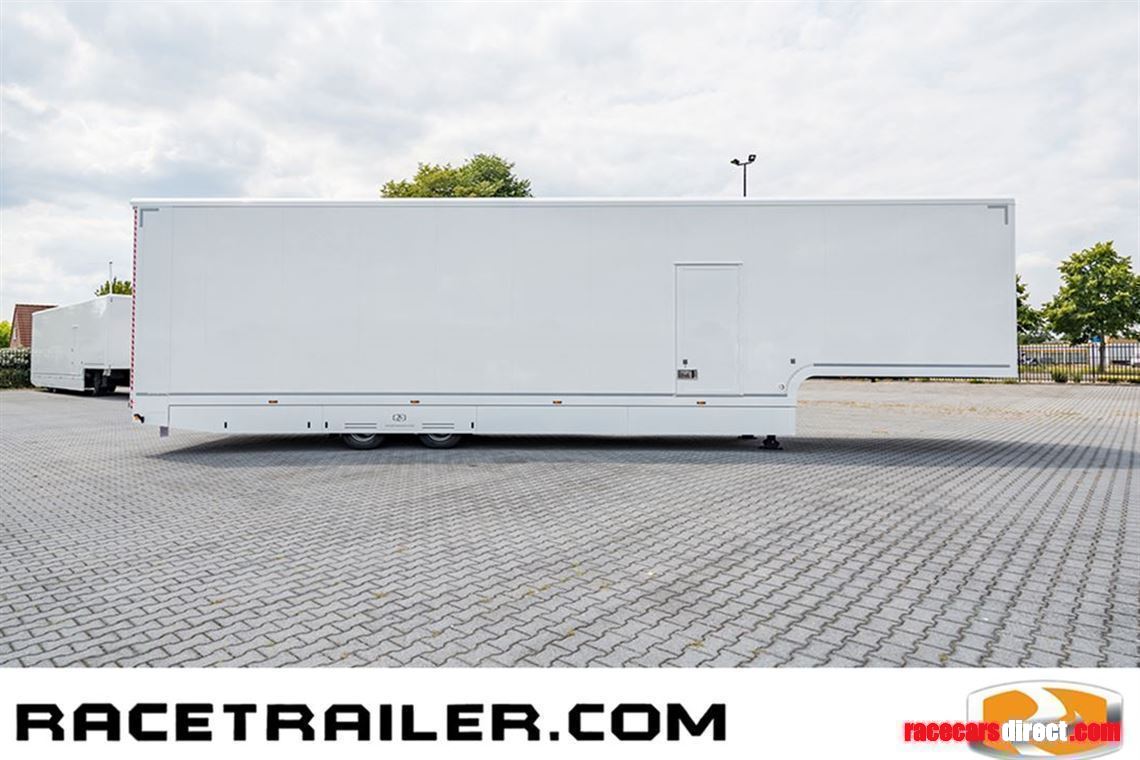 new-race-trailer-with-grand-prix-office