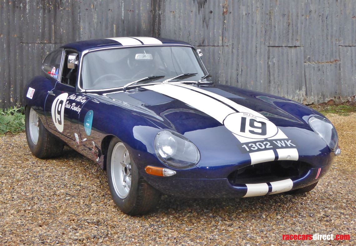 1962-fia-jaguar-e-type-coupe-with-new-htp