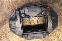 single-girling-ar5-4-pot-caliper