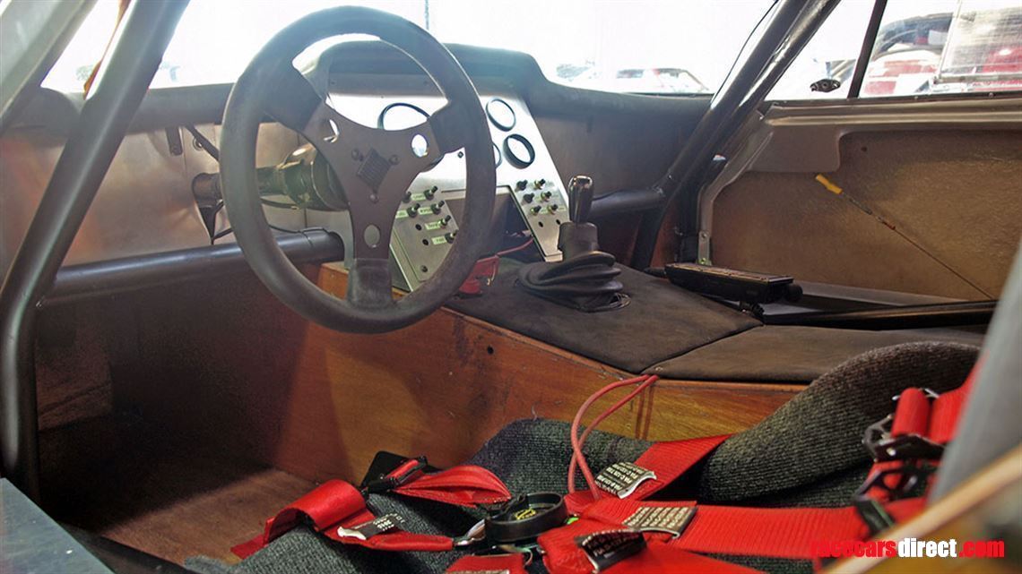 1965-marcos-1800-gt-fia-htp