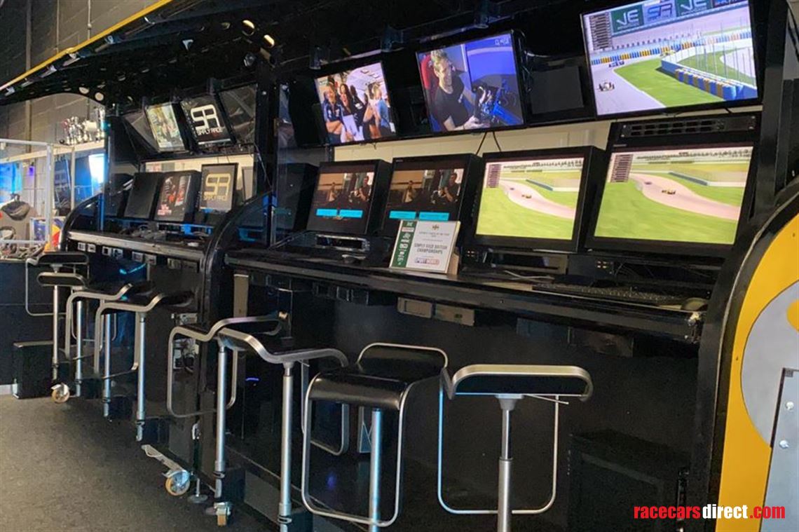 Racecarsdirect.com - Renault F1 - Ex Pit Wall Lotus Renault 