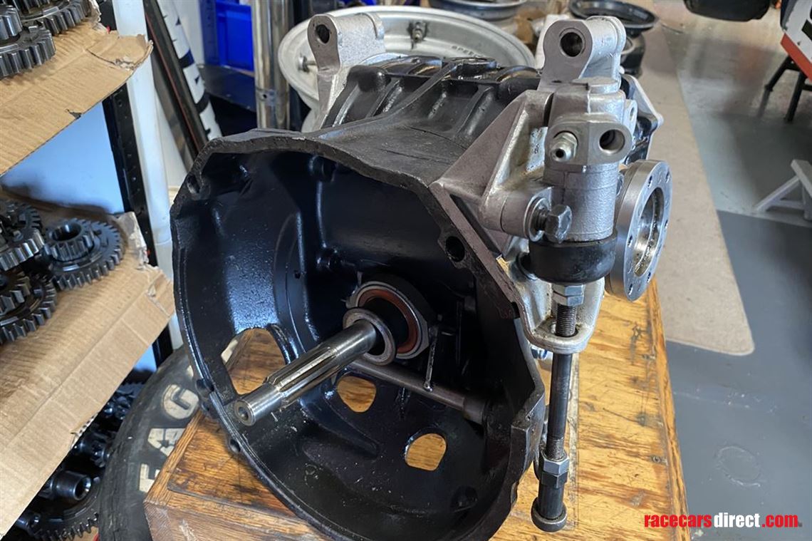 hewland-mk68-gearbox