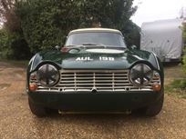 1964-triumph-tr4-race-car-in-british-racing-g