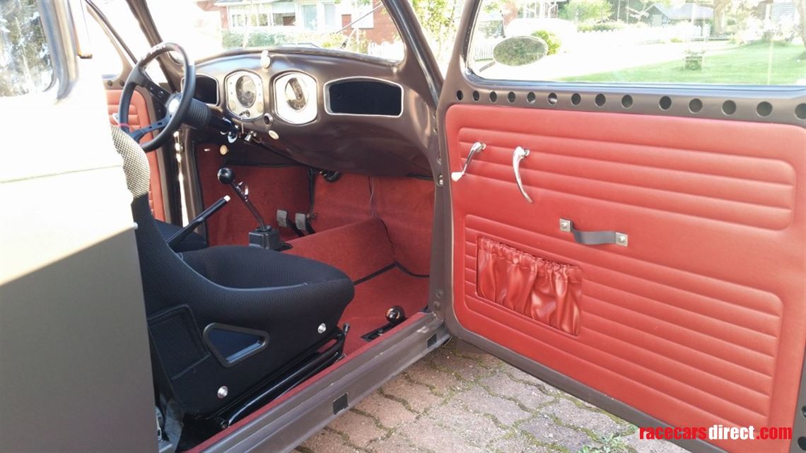 volkswagen-beetle-split-screen-custom-1951