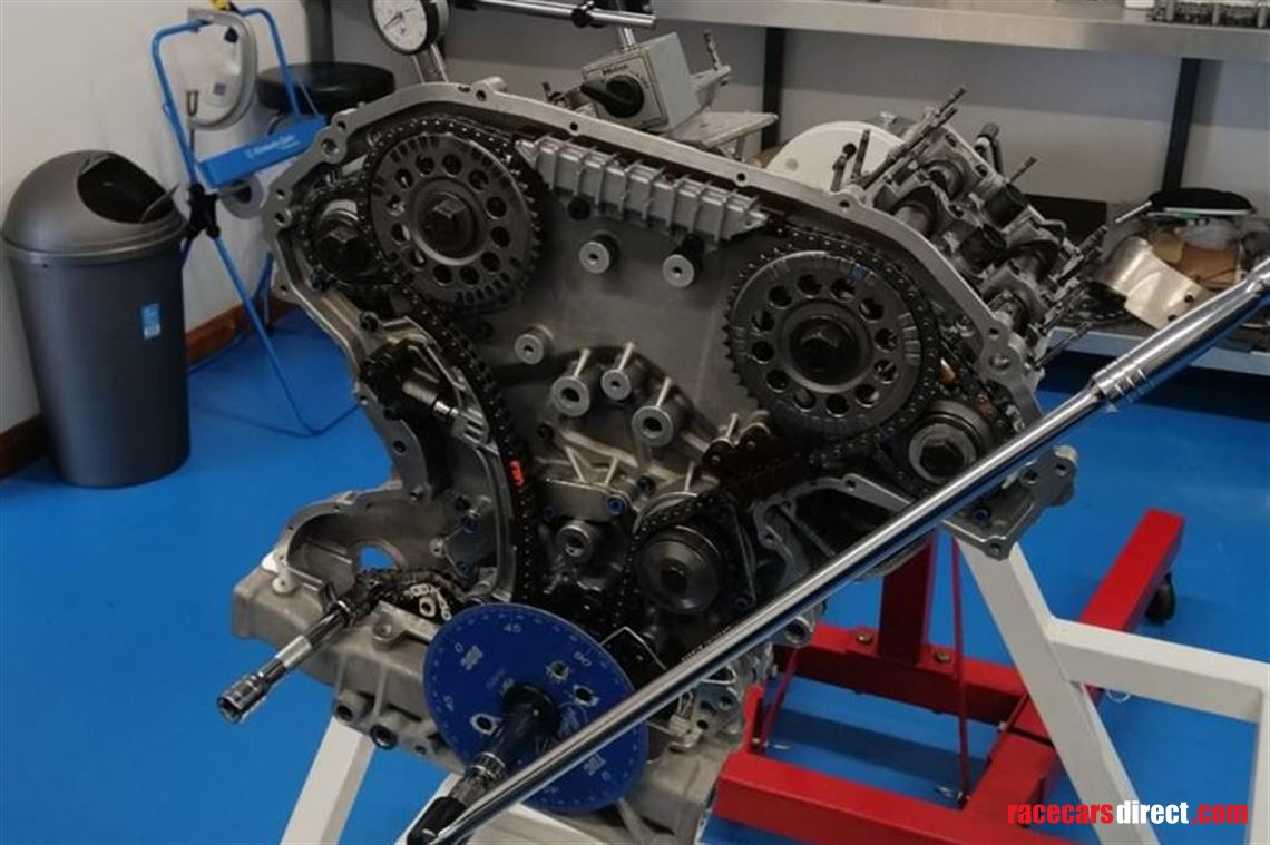 nissanv6-p14-engine