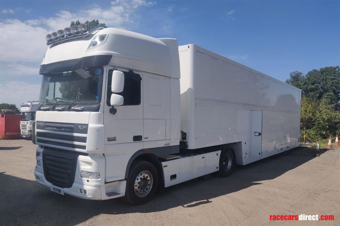 daf-x105510-space-cab-montracon-race-trailer