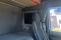 daf-x105510-space-cab-montracon-race-trailer