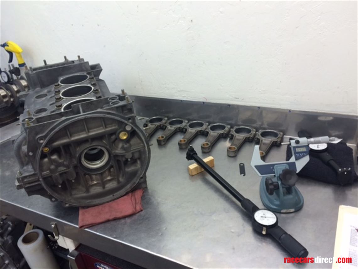 1970-porsche-911t-ground-up-restoration-4-pur